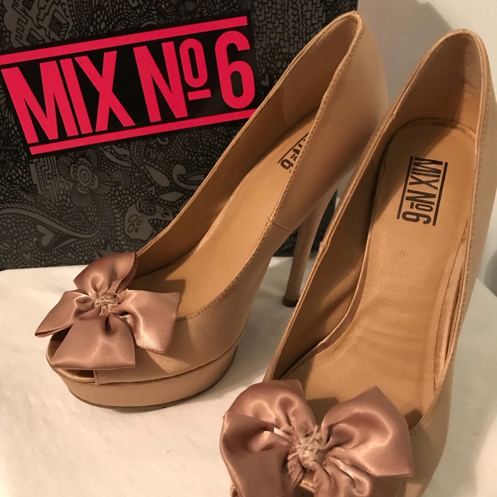 Mix No6 size 7.5 muse shoes